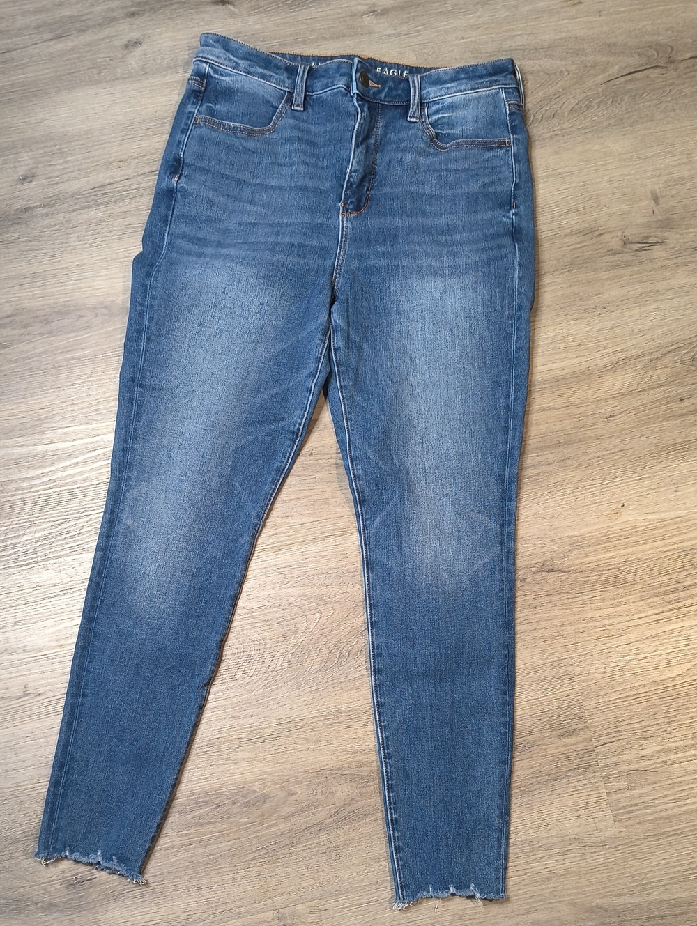 S1188 Super High Rise Jegging w/26" Inseam American Eagle Women's Size 8 Jeans